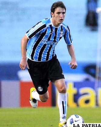 Mario Fernandes
