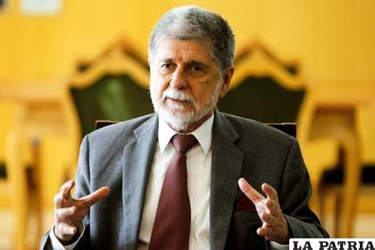 Ministro de Defensa de Brasil, Celso Amorim