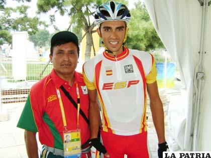 Junto a Alberto Contador, ciclista español