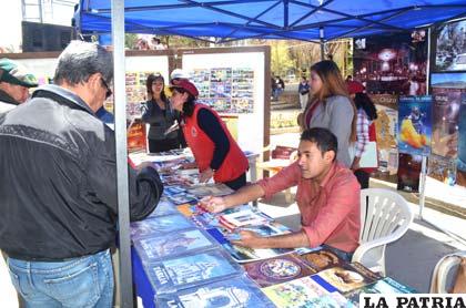 La actividad buscó destacar turismo en Oruro
