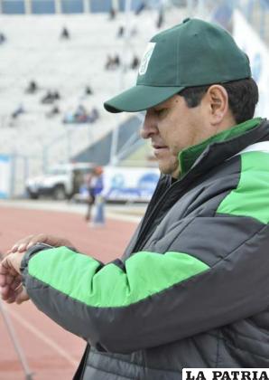Eduardo Villegas, entrenador de Oriente