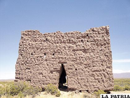 Chullpar de Quisiñoca