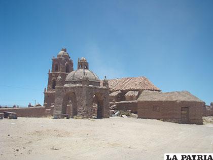 Iglesia de Rosapata