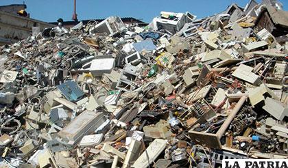 Ingentes cantidades de basura electrónica generada en Chile