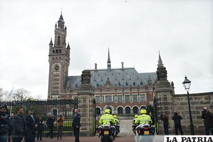 Ingreso a la Corte Internacional de Justicia (CIJ) de La Haya /ABI