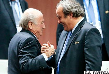 Salen a relucir supuestas irregularidades entre Blatter y Platini /milenio.com