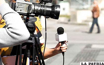 Tres periodistas extranjeros pretendían informar sobre movilizaciones en Caracas /el-carabobeno.com