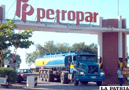 Petropar habría incumplido algunos planes de gestión 
de residuos /ultimahora.com