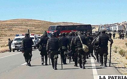 Repliegue de policías no solo fue por petición de mineros sino por protocolo de NN.UU./radiopio12.com.bo