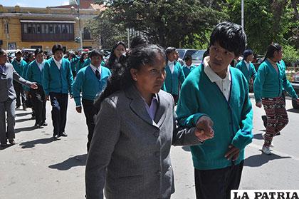 Estudiantes de Apoyo Educativo Oruro necesitan una infraestructura propia 
