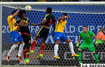Colombia estuvo a punto de complicarle a Brasil en su casa /caracoltv.com