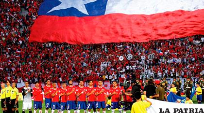 La selección chilena podría jugar sin público sus dos próximo partidos /paginasiete.bo