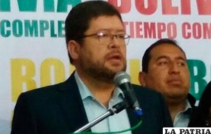 Ferreira acusa a Doria Medina (foto) de ser 