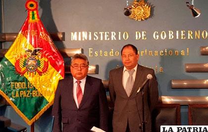 Ministro Carlos Romero (der.) declarará por muerte de Rodolfo Illanes (izq.) /ANF