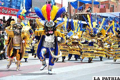 La Morenada es una danza que nació con el Carnaval de Oruro