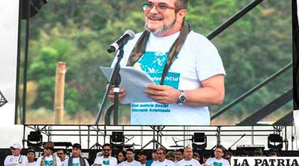 Rodrigo Londoño Echeverri, líder de las FARC