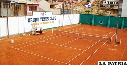 El Oruro Tenis Club tiene cuatro canchas habilitadas