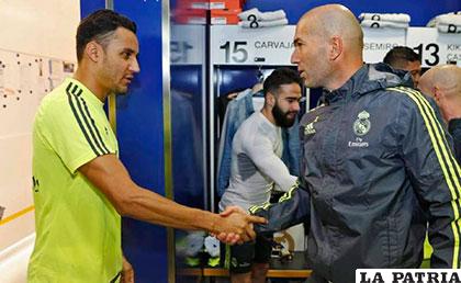 Navas y Zidane se dan la mano en los vestuarios