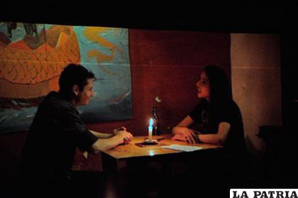 Proyección de la película franco boliviana Adán & Eva Newton