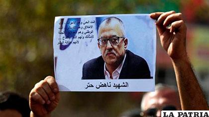 Fotografía del escritor jordano asesinado, Nahed Hattar /lostiempos.com