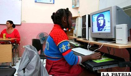 Economizar el acceso a internet entre la población, un reto del periodismo cubano /yusnaby.com