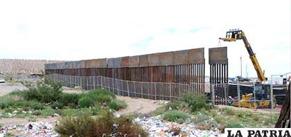 Mexicanos y estadounidenses no ven con buenos ojos la construcción del muro /ahoramismo.mx