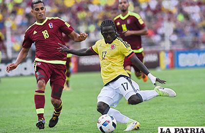 La acción del partido que terminó 0-0 entre venezolanos y colombianos /conmebol.com