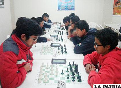 El cuarto torneo municipal Blitz contó con 25 participantes