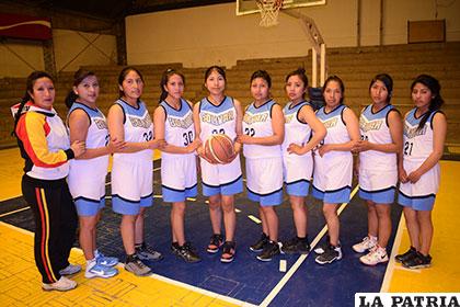 El plantel de jugadoras de Bolívar