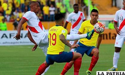 Perú fue superior a Ecuador en Quito