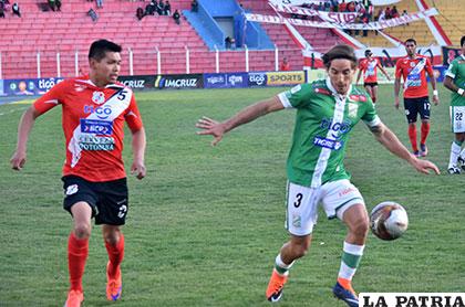 La acción del partido que se disputó en Potosí, terminó 0-0 /APG