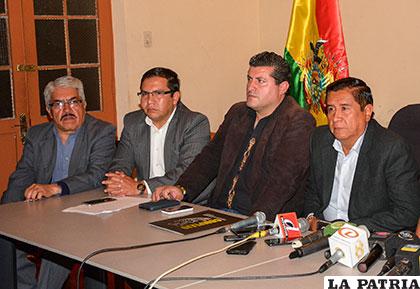 Dirigencia de The Strongest /APG