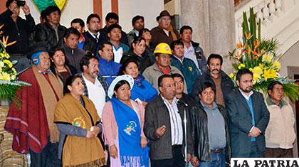 La delegación de 60 dirigentes que fueron a Venezuela /ANF/Archivo