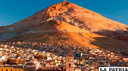 El Cerro Rico de Potosí está muy debilitado /Bolivia Travel
