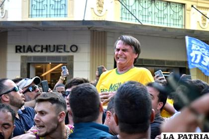 El candidato de ultraderecha Jair Bolsonaro, quien sufrió un atentado /informe21.com