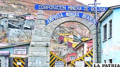 La Empresa Minera Huanuni es la más representativa del sector estatal