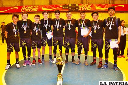 La representación del colegio Alemán clasificó a la tercera fase / Víctor Hugo Salazar - LA PATRIA
