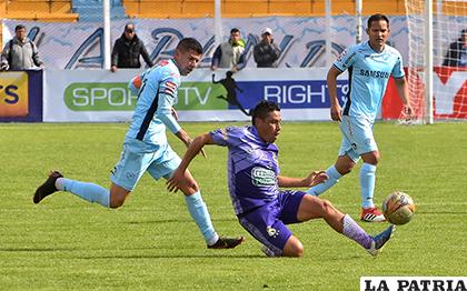 La última vez que jugaron en Potosí, ganó Bolívar (1-6) el 01/04/2018 /APG
