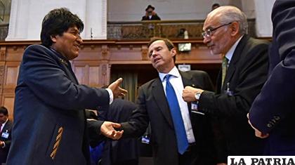 Evo Morales junto a exmandatarios / ANF