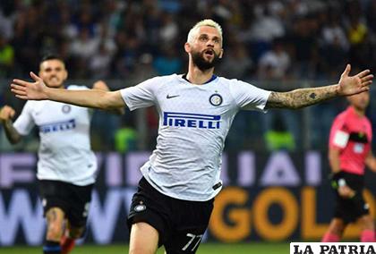 Marcelo Brozovic anotó en el descuento para el triunfo del Inter