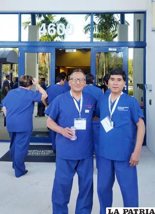 El 2017 en EE.UU. Miami, Florida, acudió al curso cadavérico de columna vertebral que es un avanzado de tumores