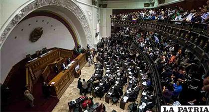 El hemiciclo de sesiones de la Asamblea Nacional de Venezuela en Caracas/NTN24