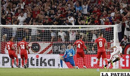 Courtois, portero del Real Madrid, recibió tres goles del Sevilla/ as.com