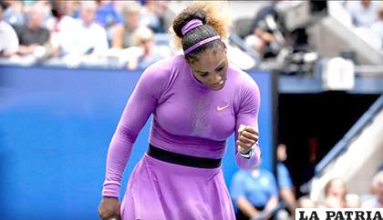 Serena Williams con un juego 