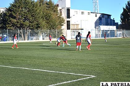 Una acción del partido donde ganó Víctor Callejas a Oruro Ottawa /Alex Zambrana /LA PATRIA