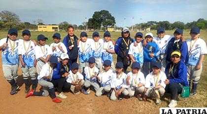 La selección orureña Sub-10 no perdió ningún encuentro en el nacional /Cortesía Mirtha Vásquez