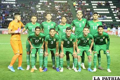 La Selección Boliviana Sub-23 dirigida por César Farías /Cortesía FBF