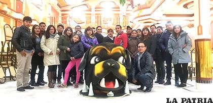 Integrantes del Club Rottweiler Oruro /LA PATRIA