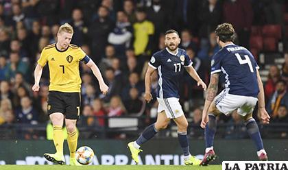 Bélgica no tuvo problemas para vencer de visita a Escocia 4-0 /amazonaws.com