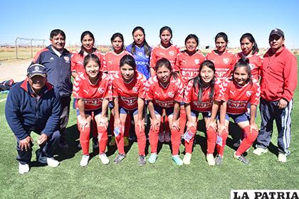 Independiente de Challapata quiere seguir avanzando en el torneo /LAPATRIA /ARCHIVO 